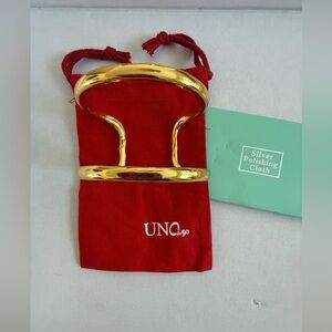 UNO de 50 Red Drawstring Pouch with Gold Accent Hardware